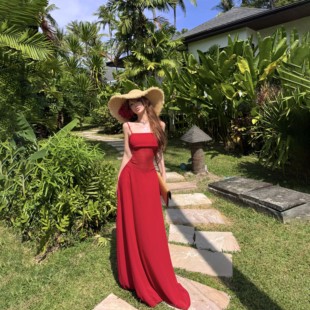 港风复古绝美红色小众设计感抹胸镂空吊带飘逸度假裙高级感连衣裙