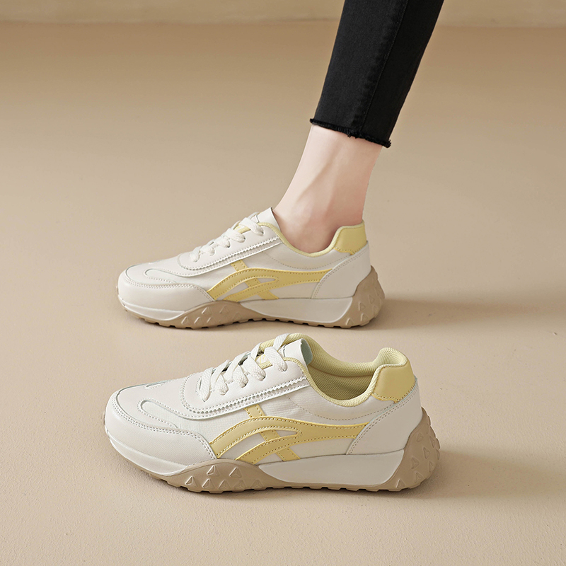 秋季新款大码女鞋不累脚运动鞋