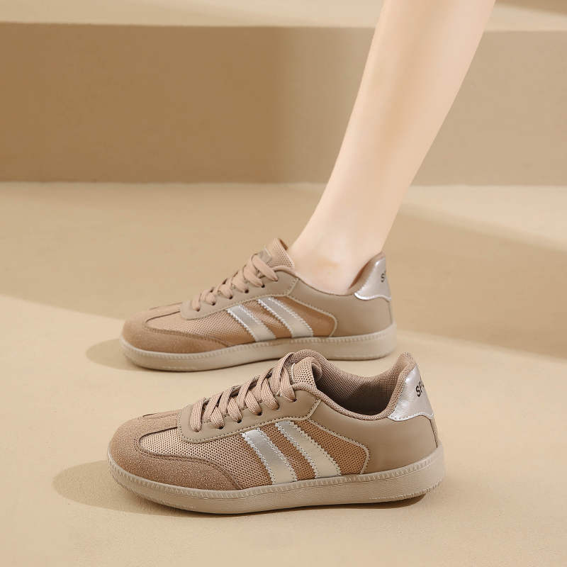 妈妈鞋秋季新款大码女鞋软底舒适