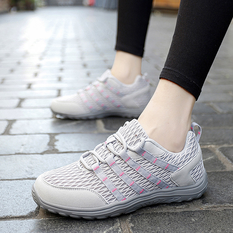 妈妈鞋2026春季新款大码女鞋软底舒适中老年运动鞋不累脚户外鞋女,女鞋,网面鞋,淘宝优惠券,粉丝福利购,淘宝优惠卷