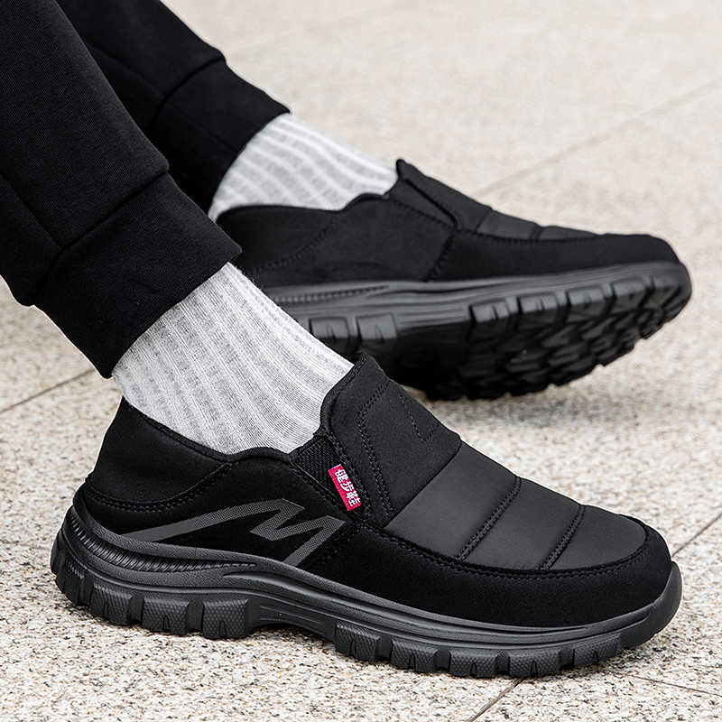 秋季新款防滑软底健步鞋