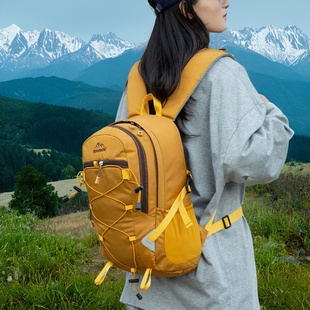 登山包女士户外出行旅行包双肩包2025新款超轻便徒步旅游背包书包