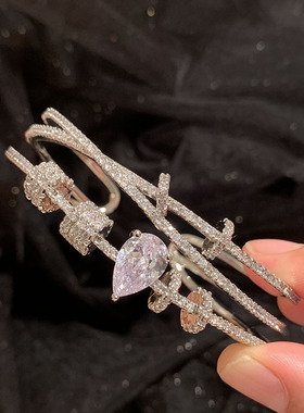 ciliy气质女铜水滴手镯