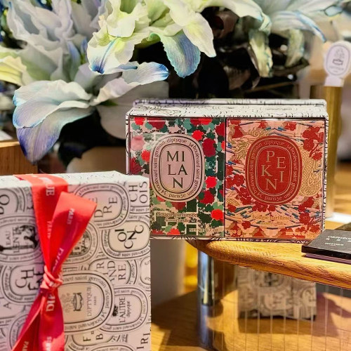 Diptyque城市限定款香薰蜡烛