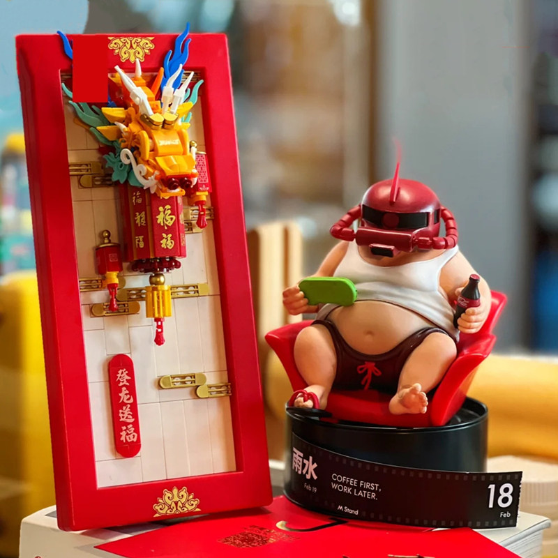 机甲战士高达肥胖扎古手办模型车载个性公仔摆件电脑机箱装饰品男