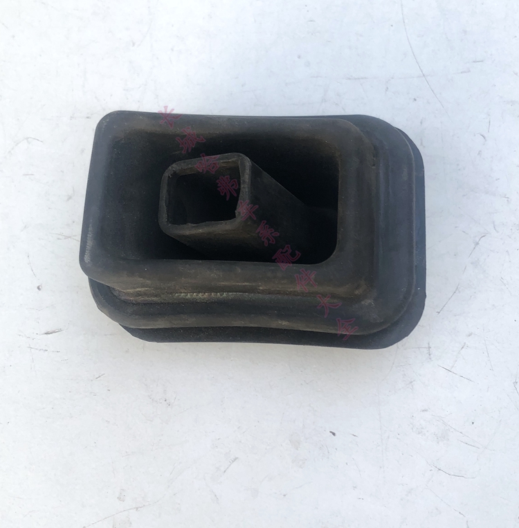 适用长城哈弗CUVH3H5风骏356变速箱离合器拨叉防尘套    多种型号