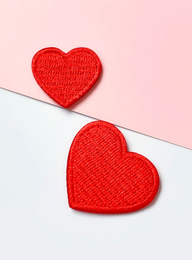 彩色爱心刺绣贴可爱心形布贴补丁贴diy羽绒服车内饰包包装饰贴纸