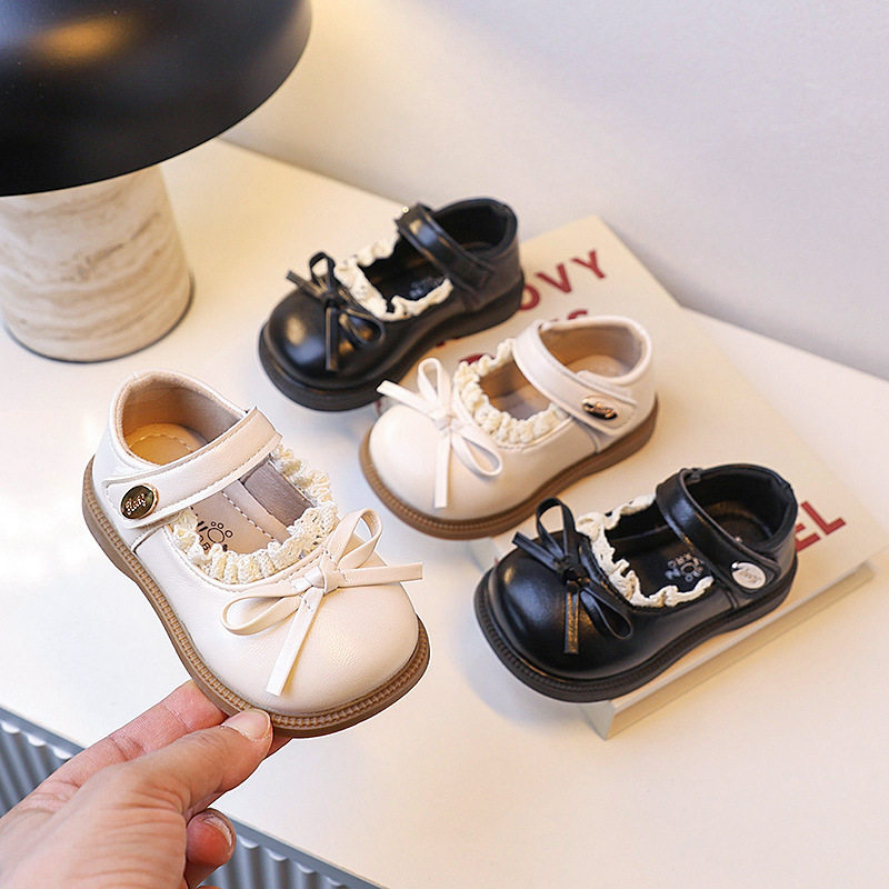 婴儿软底洛丽塔公主鞋女宝宝一岁秋季鞋子女童小皮鞋方口洋气单鞋