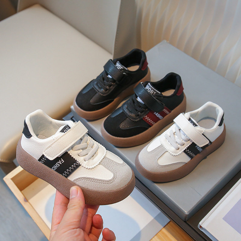 儿童板鞋低帮2026春秋新款男童鞋子女童运动鞋小白鞋单鞋的德训鞋