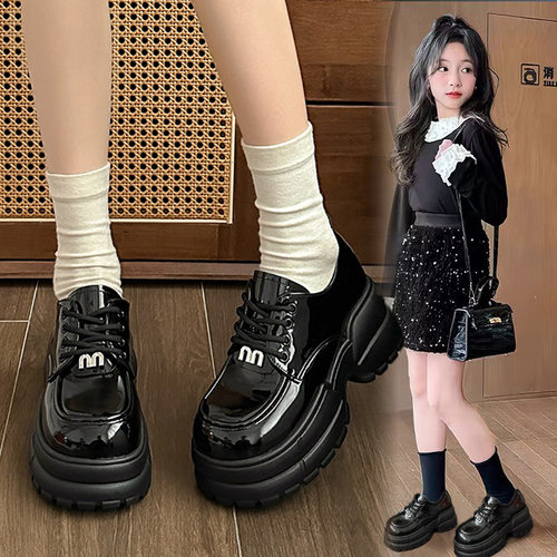 厚底小皮鞋女童2026春季复古松糕