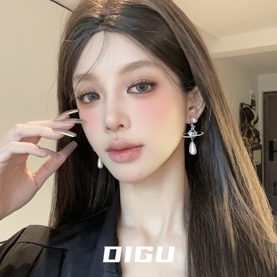 轻奢复古冷淡风镶钻土星吊坠耳环