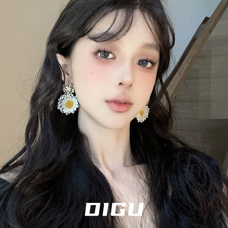 DIGU法式复古甜美雏菊耳环女气质轻奢高级感花朵耳坠长款耳钉耳饰