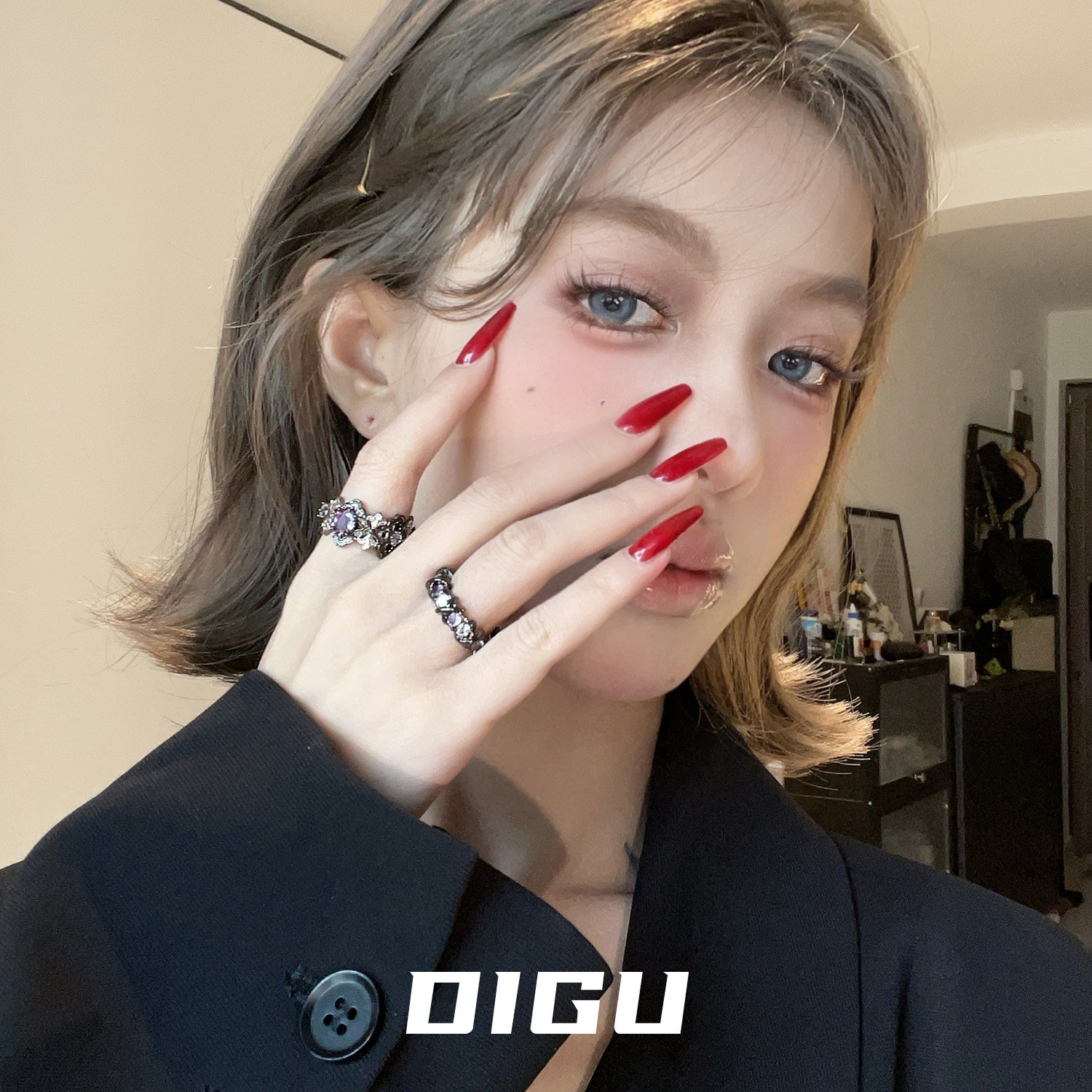 暗黑风小众黑色镶钻戒指开口可调