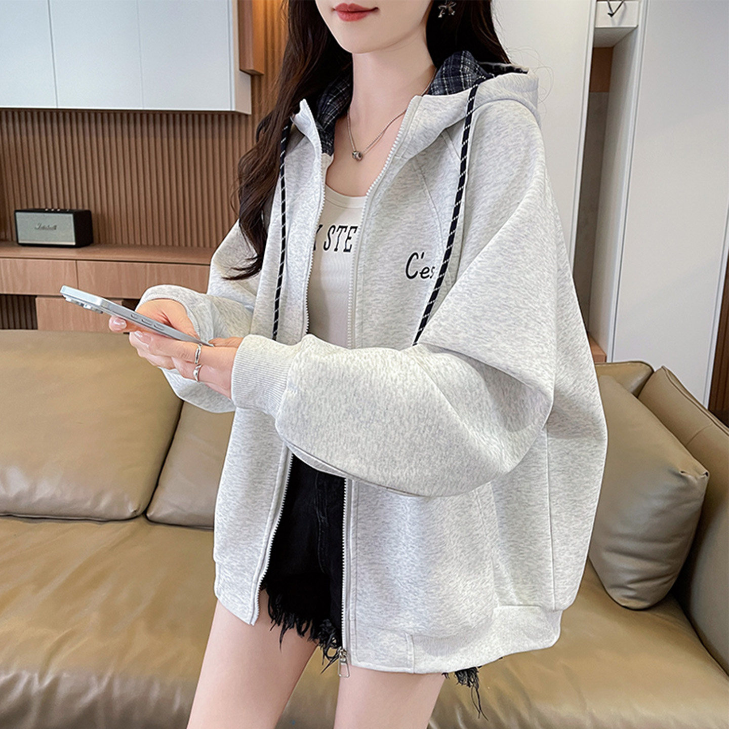 外套女春秋薄款宽松开衫图片