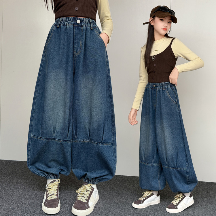 女童牛仔裤春秋款女大童韩版潮酷休闲裤子女孩哈伦裤儿童灯笼裤潮