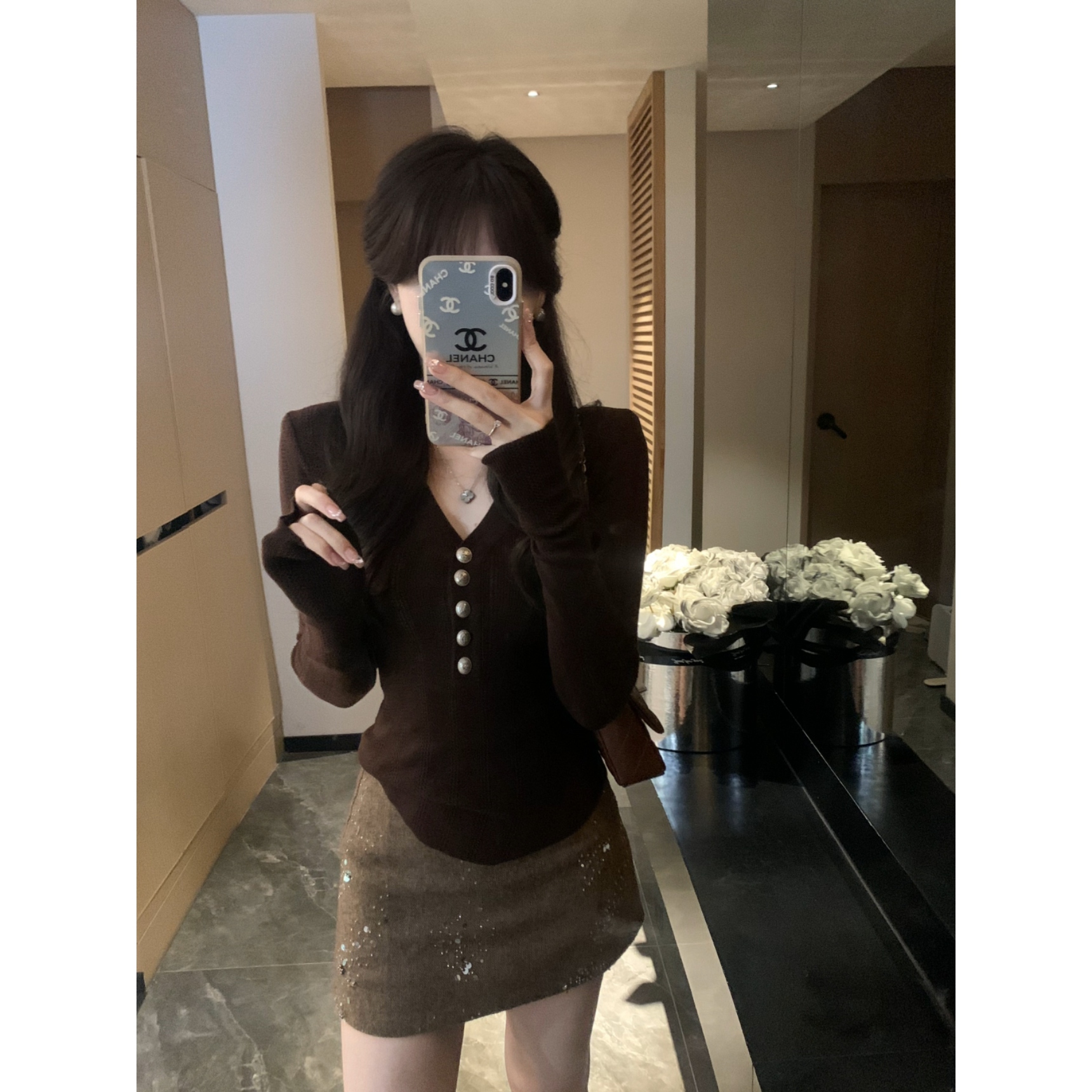 安璃 法式长袖V领纽扣修身显瘦收腰针织衫女装秋冬季弹性