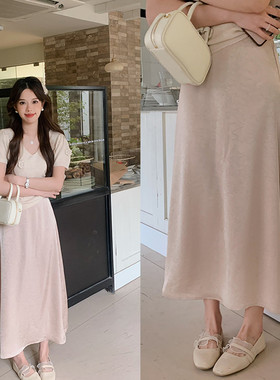 安璃 2025年新款高腰百搭缎面半身裙粉色气质休闲温柔后松紧长裙