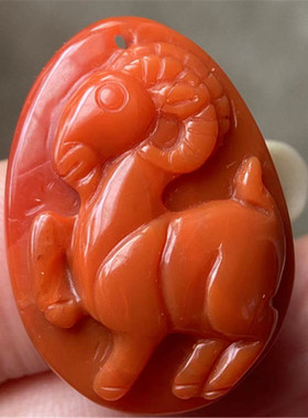 天然南红九口柿子红手工雕刻十二生肖羊吊坠 喜气洋洋