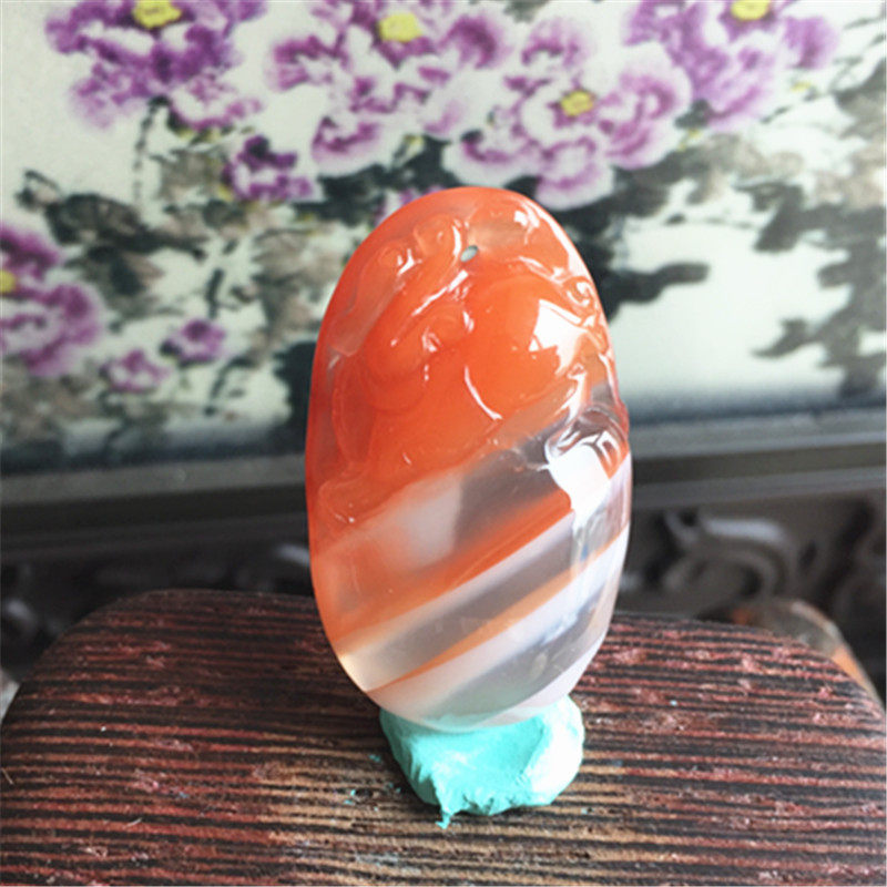 天然川料南红玛瑙貔貅吊坠雕件 水红瑞兽雕刻挂饰项坠