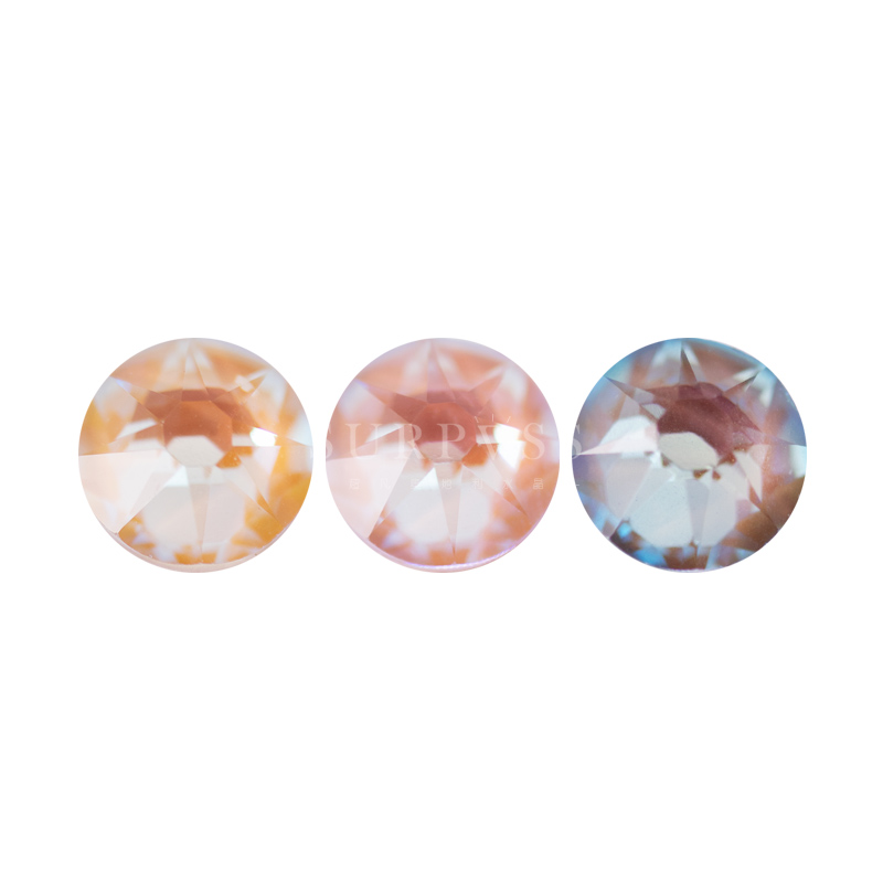 正品奥地利水晶公仔L106D象牙白