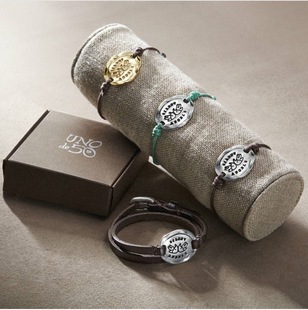 西班牙新品纯收购潮牌uno de 50 慈善款简约手链17-19cm