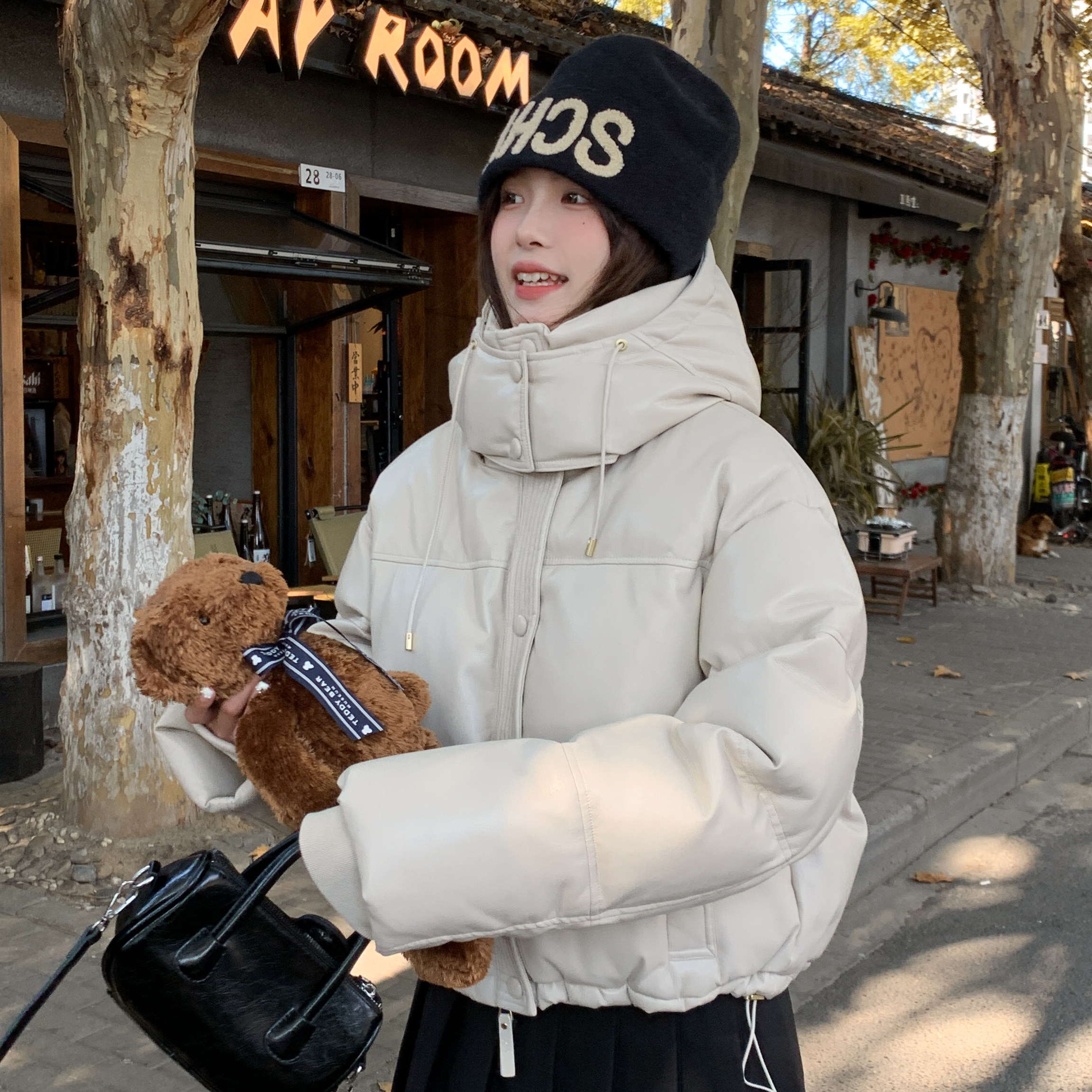 现货24冬蛋白皮短款可拆连帽羽绒服170A-2368-P305-K458,女装羽绒服,浙宝170
