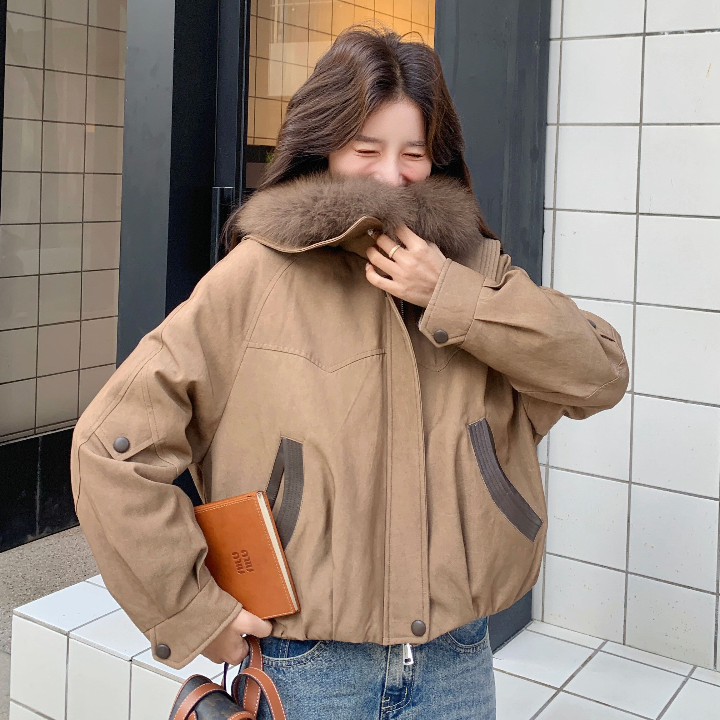 25冬新环保兔毛领pu皮拼接撞色短款90绒派克服170-6813-P295-K428,女装羽绒服,浙宝170