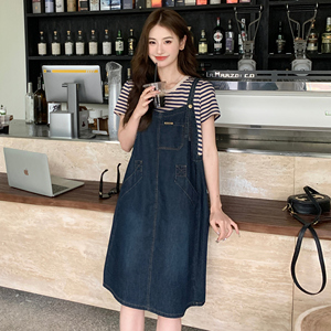宽松休闲减龄牛仔背带连衣裙女夏2025新款网红炸街假裙子图片