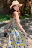 油画碎花吊带连衣裙女夏季2025新款法式甜美海边度假风长款抹胸裙，女装连衣裙，浙宝170