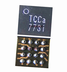 适用华为MT10显示供电IC 7AV2NI 荣耀9畅享7灯控充电ic T330 TCCa