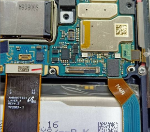 适用三星S20Ultra/note20Ultra主板显示尾插液晶屏幕扣排线内联座