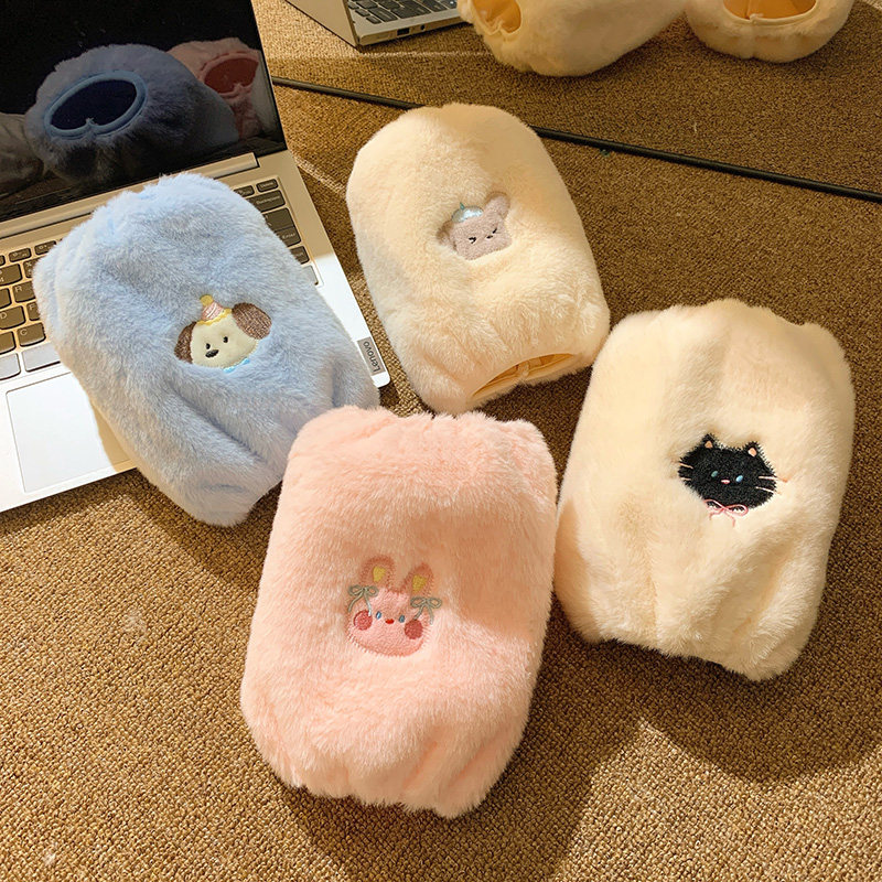 创意卡通动物可爱毛绒袖套秋冬学生出行保暖护袖家务防污耐脏套袖