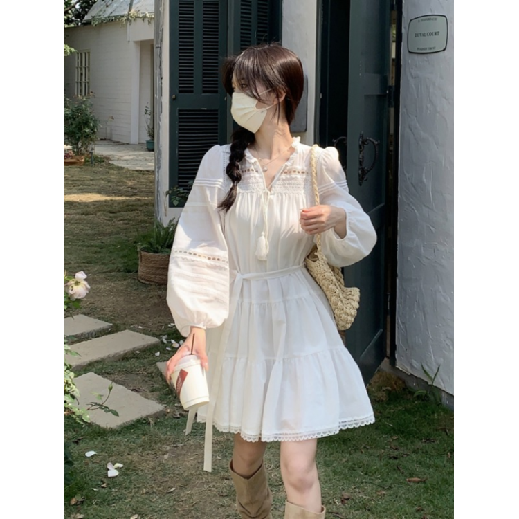 夏季新款法式镂空蕾丝拼接连衣裙