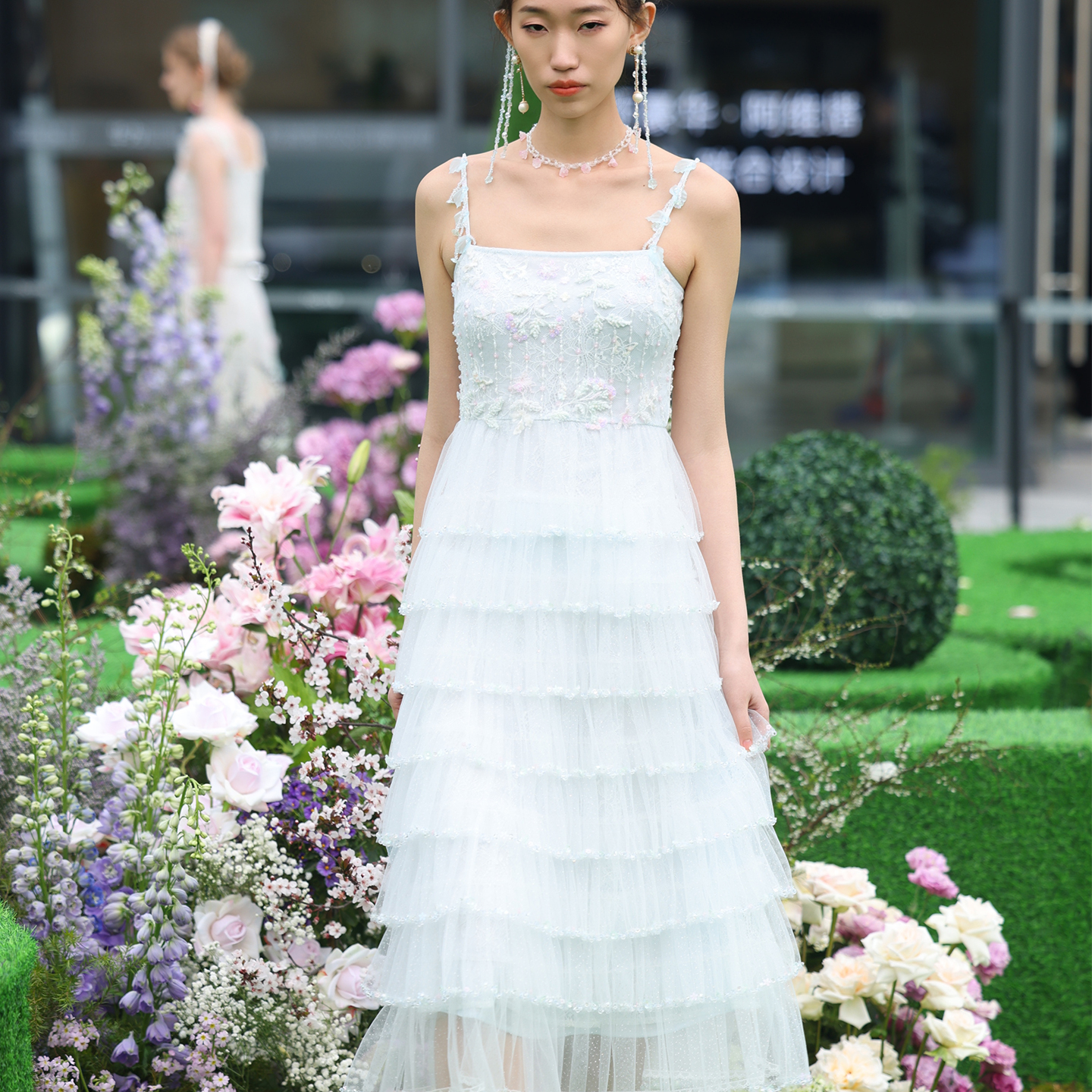 Marie Elie2025夏季新品海蓝清梦秀款钉珠连衣裙