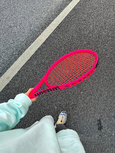 WilsonClash100荧光粉网球拍