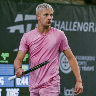 代购Wilson Everyday威尔胜男网球服运动T恤速干短袖澳网同款粉色