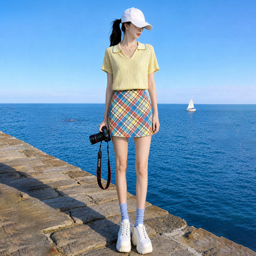 街头时尚活力黄色短袖上衣女夏季百搭港风复古格子牛仔短裙两件套