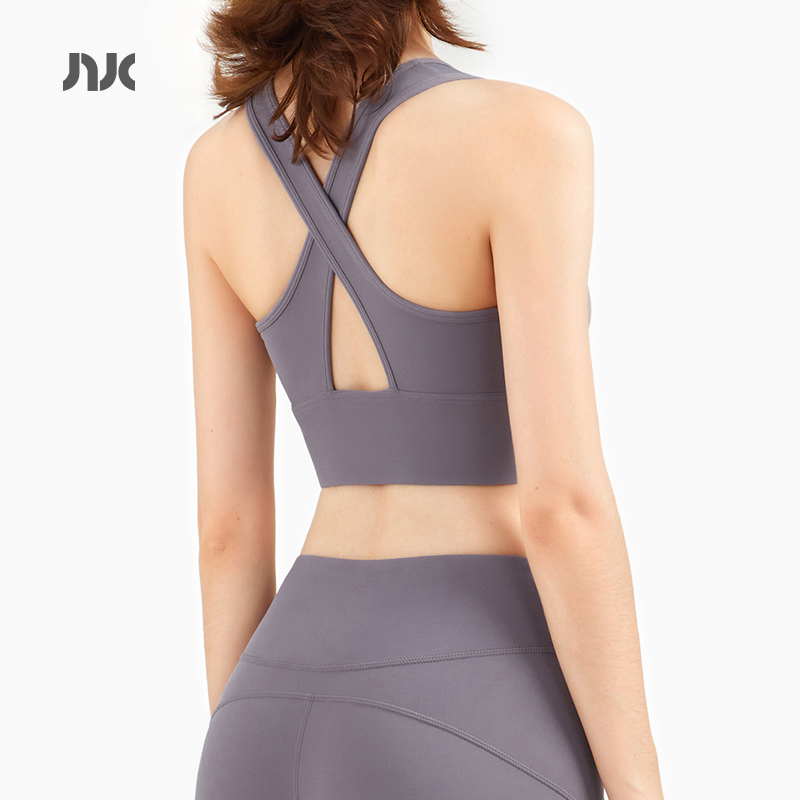 交叉瑜伽服聚拢美背健身运动文胸