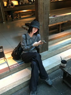 羊毛混纺开衫 原创正品 老钱百搭毛衣miu系 Richer Einsamer