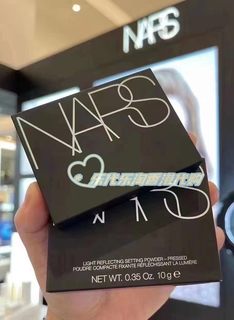 NARS/纳斯蜜粉饼哑光控油持久散粉遮瑕提亮大白饼带粉扑10g