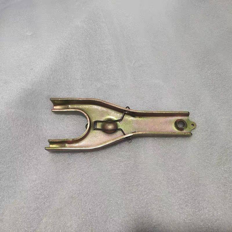 适用东风郑州日产锐骐皮卡D22 P27 P31QD32 QD80轴承分离合器拨叉