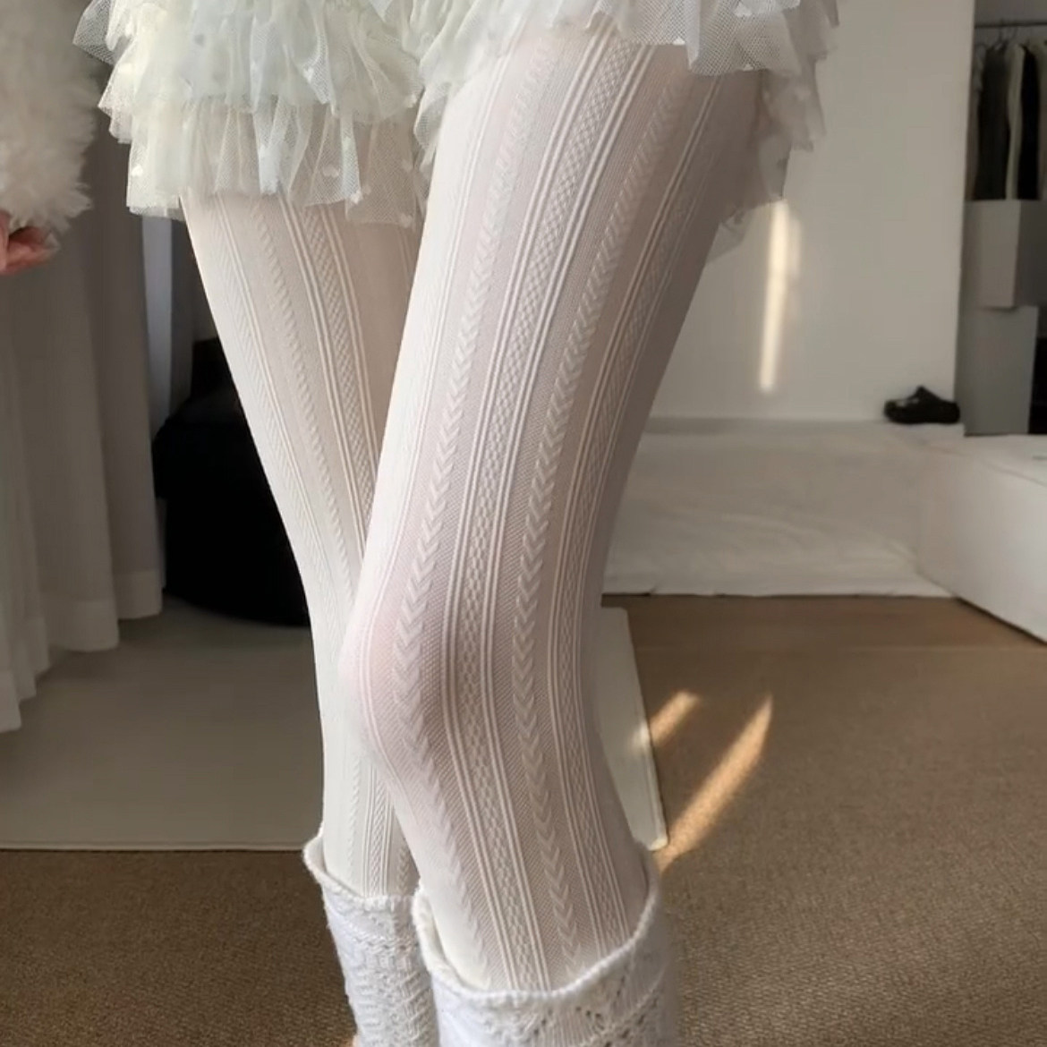 微透奶白色麻花连裤袜秋冬微压袜子女美腿袜纯欲甜美白丝打底裤