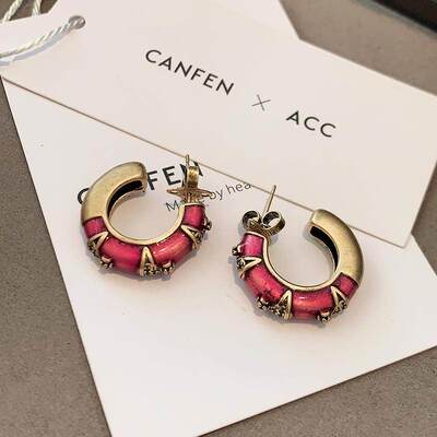 玫红色珐琅西太后耳钉耳环