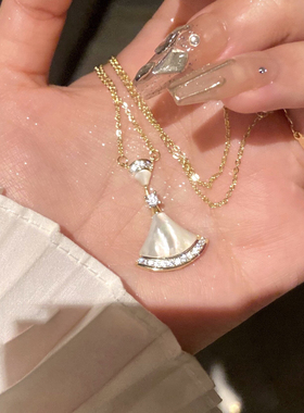 白贝母扇子项链重工锁骨金色