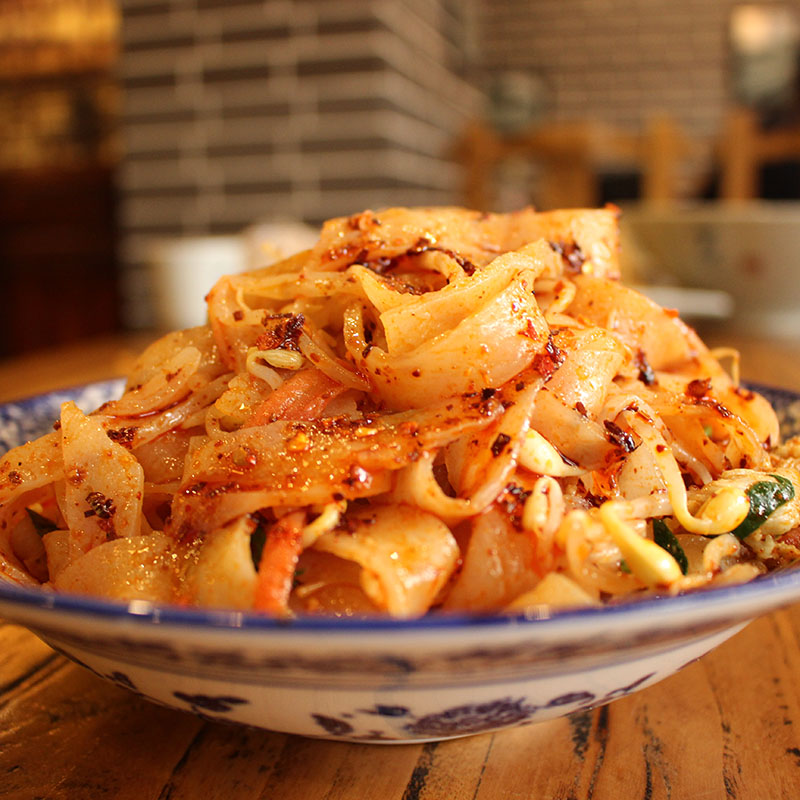 青海特产特色小吃西宁青山擀面皮4碗顺丰包邮真空包装