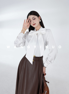 MD依诺【海鸥飞行】2025秋冬新品时尚轻奢气质显瘦蝴蝶结长袖上衣
