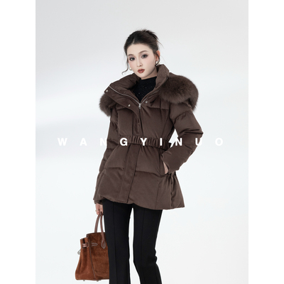 MD依诺【雪羽倾城】2025冬季新款显瘦气质百搭厚实收腰羽绒服外套