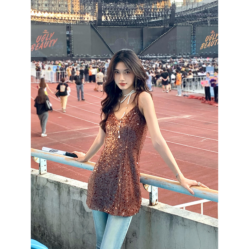 【现货5折清仓 非质量问题不换】收腰显瘦气质吊带短裙连衣裙