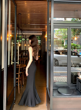 Norain不下雨步步生莲黑色气质修身连衣裙针织鱼尾裙吊带裙礼服裙