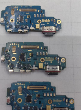 适用三星S22+S22Ultra S906U S9080尾插小板充电送话器S22原装充